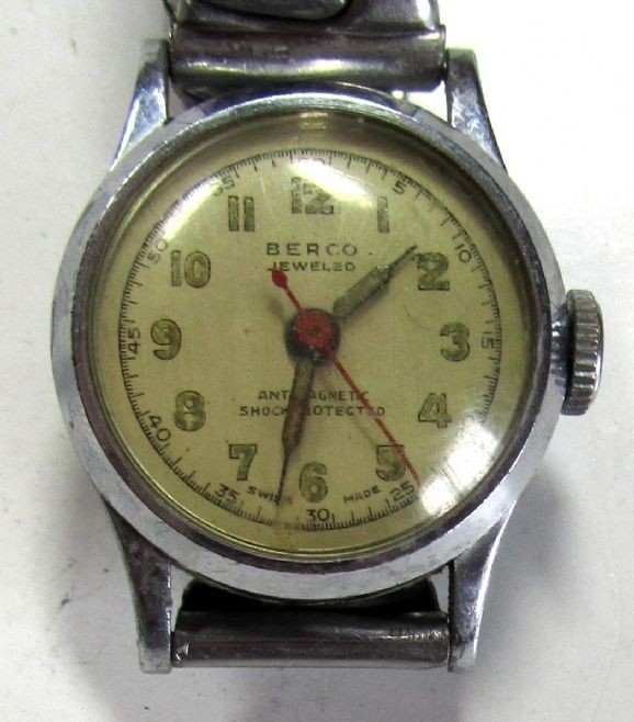 Vintage Ladies Berco Nurses Watch w/ Red Sweep 