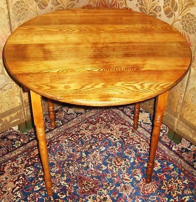 ANTIQUE ROUND FOLDING SEWING CARD SERVING TABLE 4 LEGS