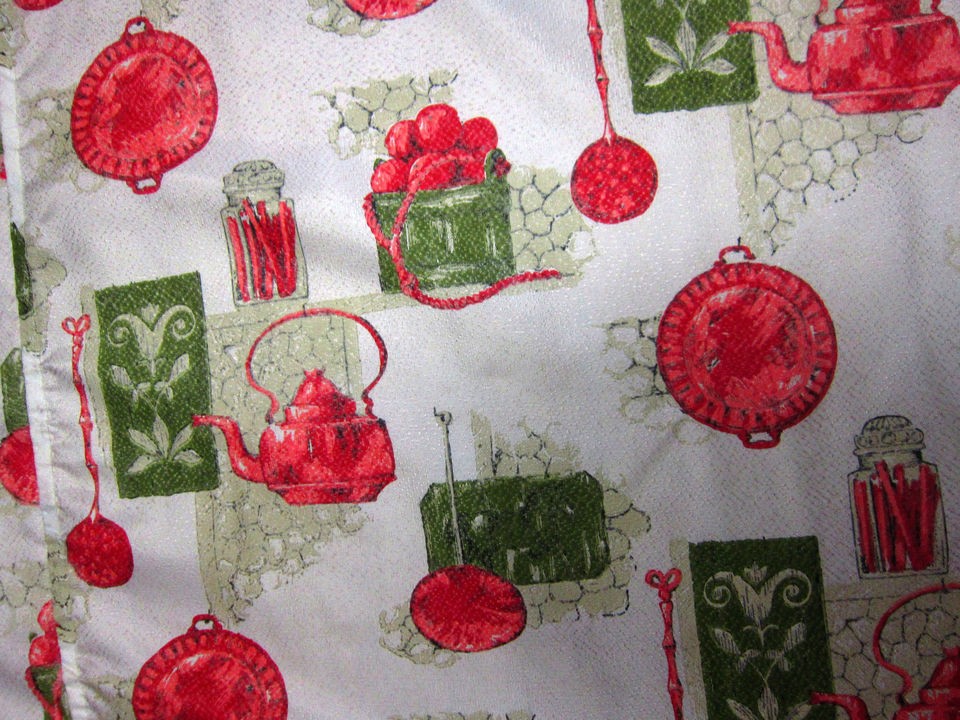 Set of 2 Vintage 50s Teapot Print Housewares Kitchen Curtains Drapes 