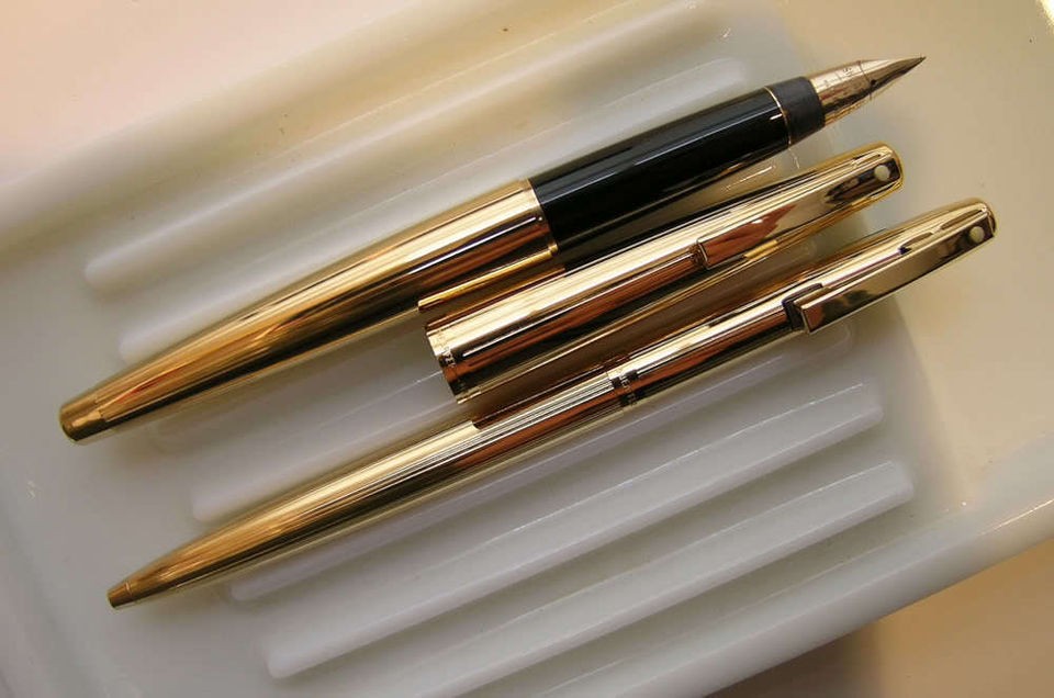 Sheaffer 727 Slim 1970s Fountain Pen Ballpen Set   NOS