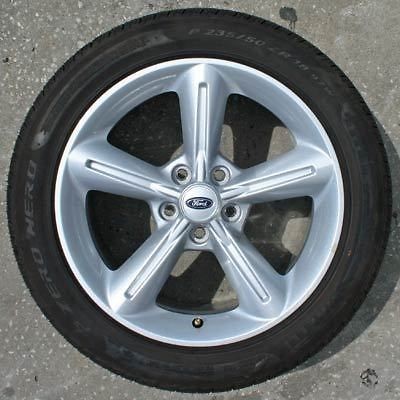    2010 Ford Mustang Wheels & Pirelli Tires   Set of 4   New Take Offs