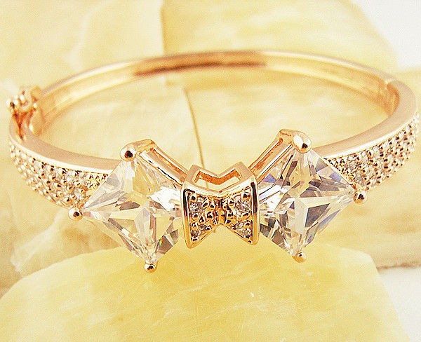 gold white bangles