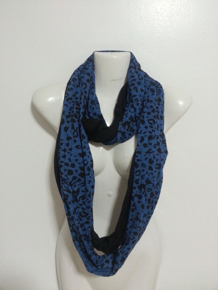 INFINITY/ROUND​.LOOP SCARF LEOPARD PATTERN BLUE