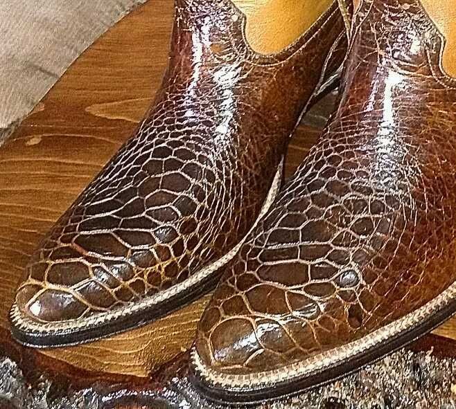 Vintage 11D Exotic ALLIGATOR Crocodile Cowboy Boots RARE hides 100% 