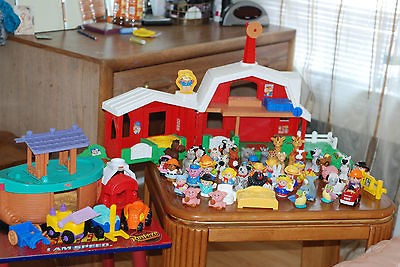 lot 59 Fisher Price Little People Noahs ark boat and Animal Sounds 