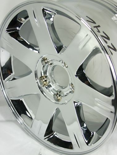 OEM Chrome Chrysler 300 Wheel/Rim   2242 17x7 5x4.5