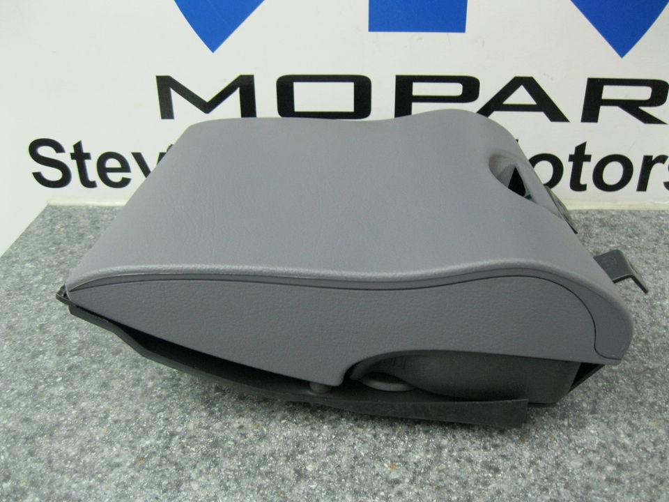 98 02 DODGE RAM 1500 2500 3500 INSTRUMENT PANEL CUP HOLDER MOPAR MIST 