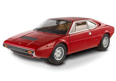 ferrari 308 1 18 in Diecast Modern Manufacture