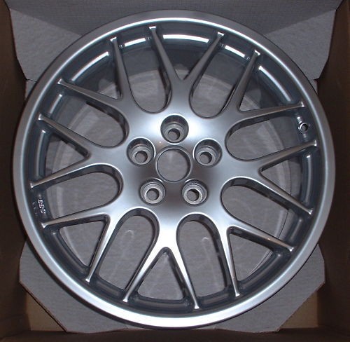 Single NEW 7.5x18 genuine original Jaguar Valencia X Type alloy wheel