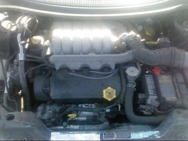 dodge stratus engine