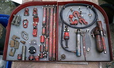 ANTIQUE PORTER FERGUSON HYDRO MIDGET PORTA POWER SET IN ORIGINAL TOOL 