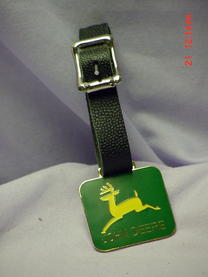 JOHN DEERE YELLOW & GREEN LOGO WATCH FOB, NEW