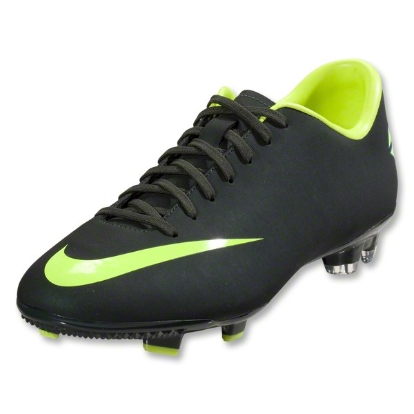 Nike Mercurial Victory III FG Soccer Cleats Mens