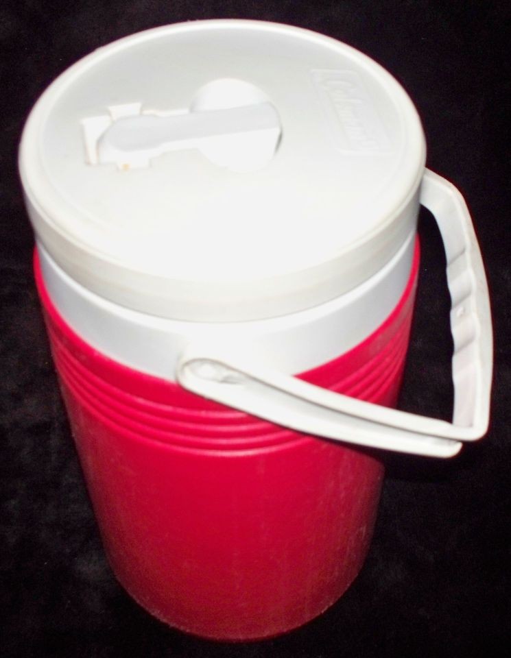 Vintage Coleman 1/2 Gallon 2 Quart Jug Canteen Thermos   Red and White