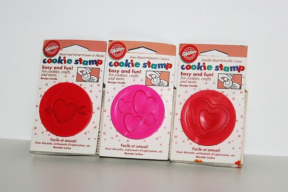 wilton cookie stamps in Cookie Stamps