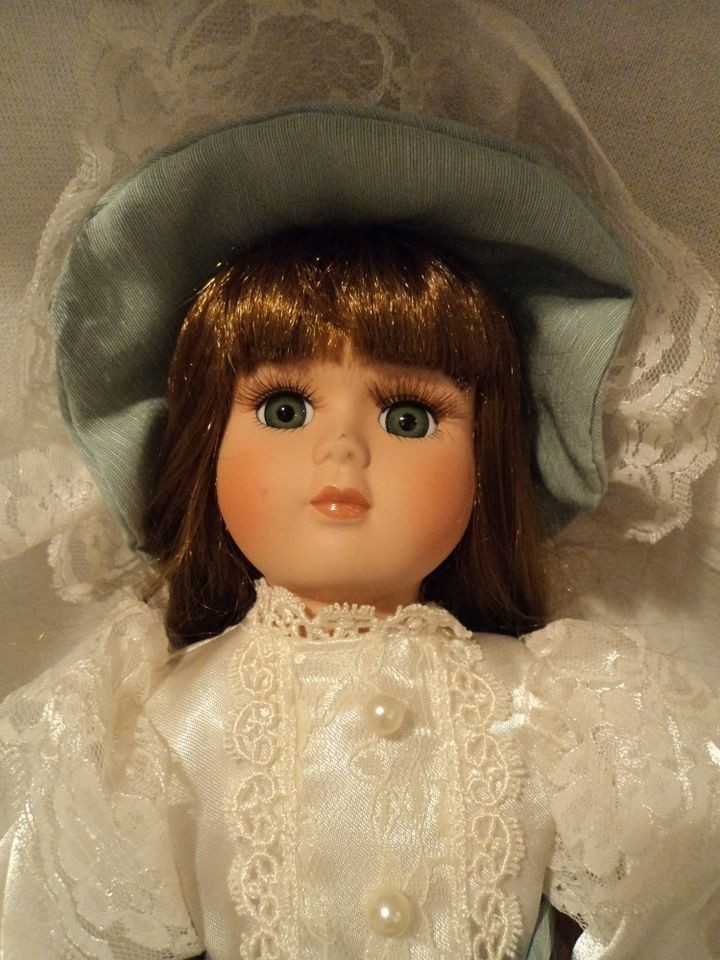 The Collectors Choice Doll Series by DanDee 16 Victorian Clothes