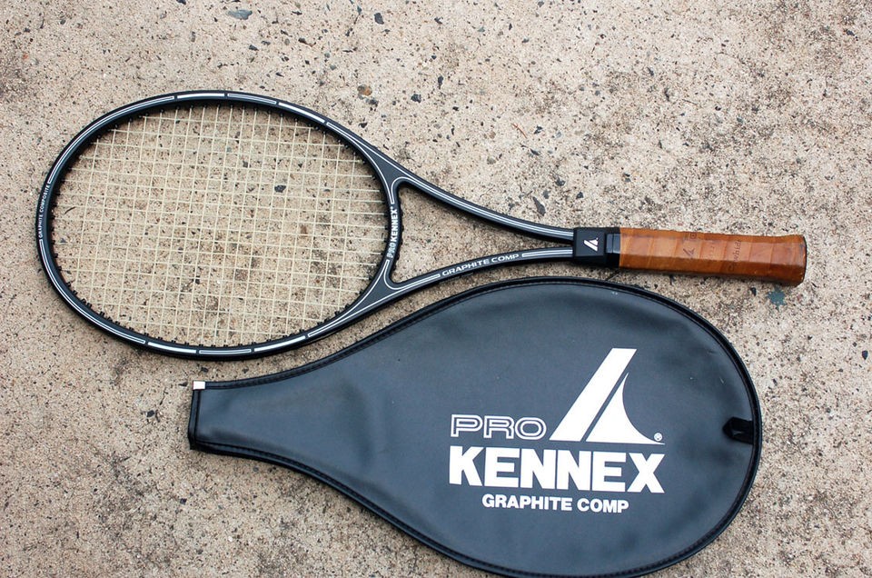 Pro Kennex Graphite Comp Mid – Black Ace Mold