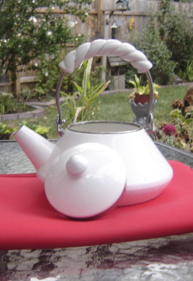 VINTAGE WHITE PORCELAIN ENAMEL TEA KETTLE