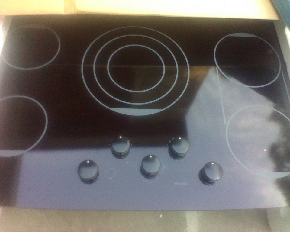 GE Monogram ZEU36KBKBB 36 Electric Black Smooth Cooktop