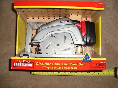 CRAFTSMAN SKILL SAW CORDLESS 2 AA BATTERIES TOOL SET