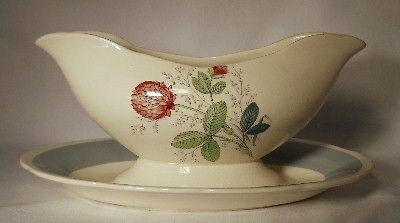 CROWN DUCAL china pattern CRD239 CLOVER Gravy Boat