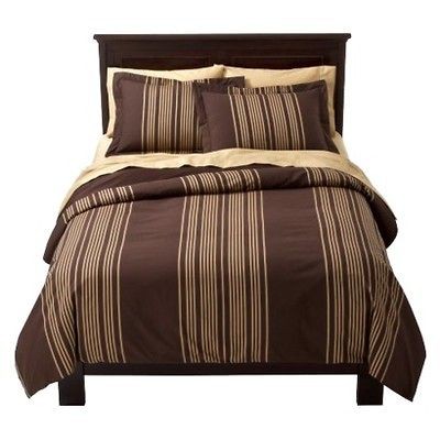   Luxury King Striped Oversized Duvet Cover And Shams Set   Gold