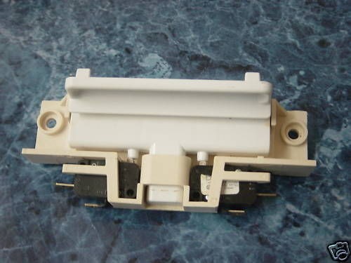 MAYTAG DISHWASHER LATCH HANDLE PART # 99002254 99002085