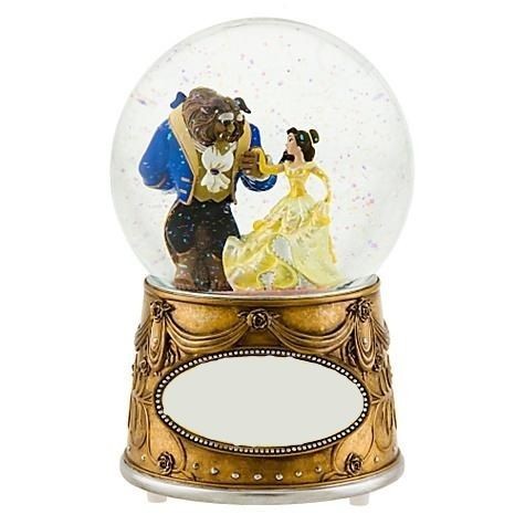 princess snowglobe in Snowglobes