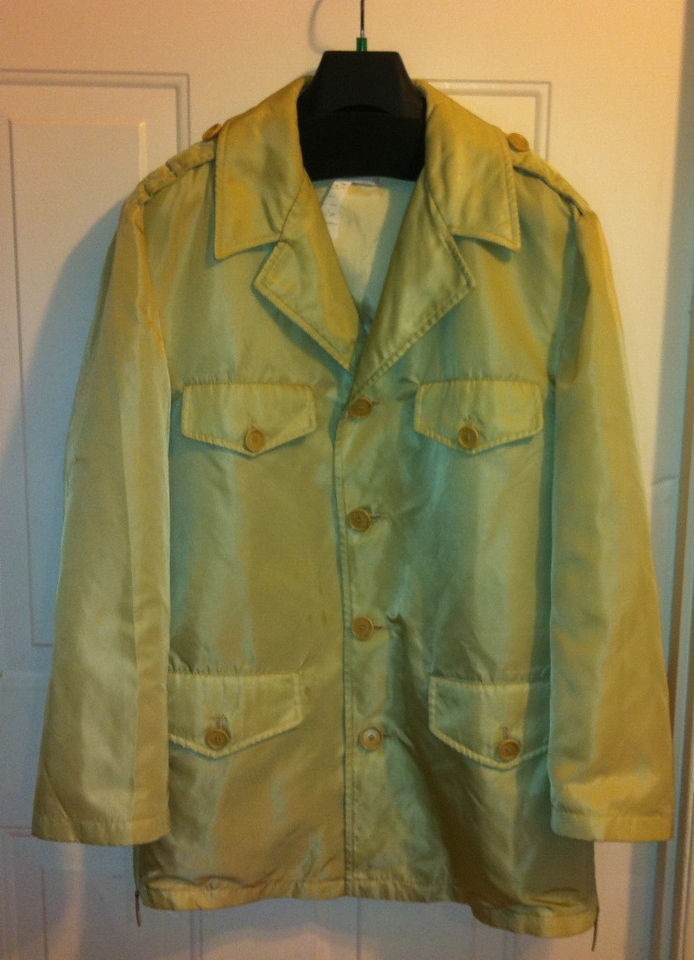 DOLCE AND GABBANA NYLON GUN COAT 4 VINTAGE & PRISTINE