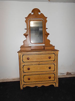 antique dresser mirror in Dressers & Vanities