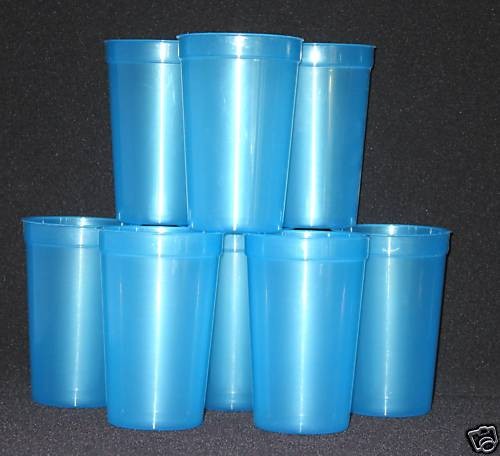 10 20oz TRANSLUCENT BLUE PLASTIC DRINKING GLASSES CUPS