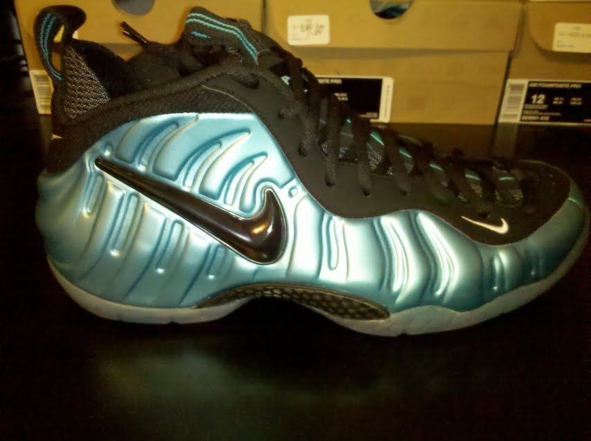 electric blue foamposite in Mens Shoes