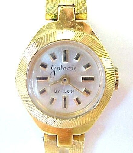 Galaxie by Elgin ~ Vintage 17 Jewel Gold Tone Womens Mechanical 