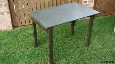 VIETNAM ERA FOLDING FIELD DESK TABLE 1968 TRUCK RADIO