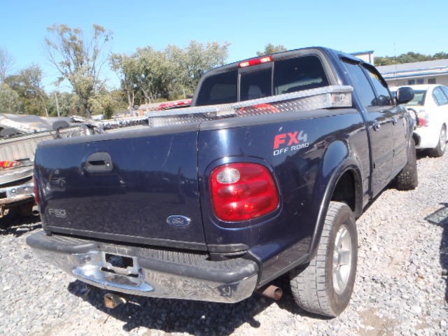 00 01 02 03 04 FORD F150 PASSENGER SIDE TAIL LIGHT FLARESIDE (Fits 