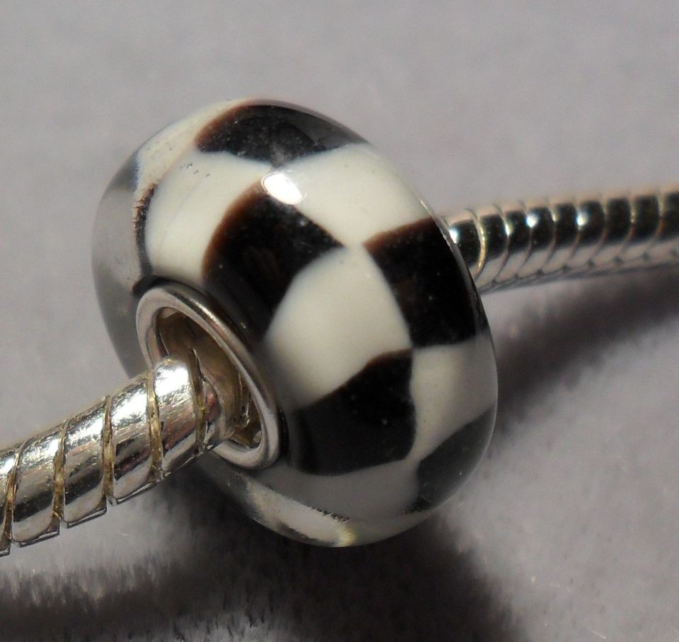 CHECKERED FLAG (BLACK & WHITE)   925 stamped Sterling Silver Murano 