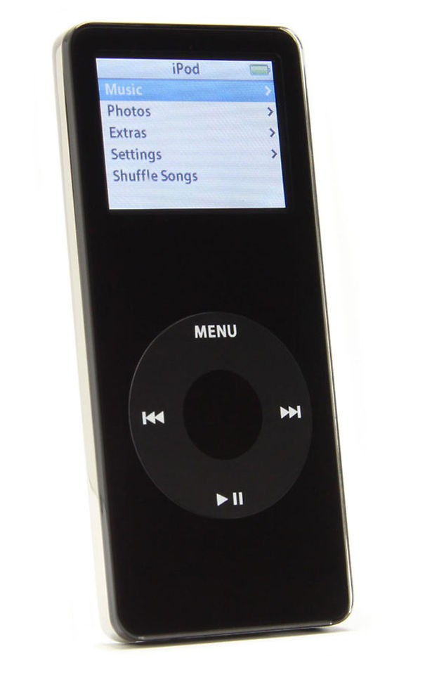 Apple iPod nano 1st Generation Black (2 GB)