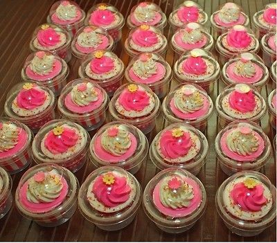 60 Cupcake Favor Boxes   Clear Plastic Containers Any Occassion