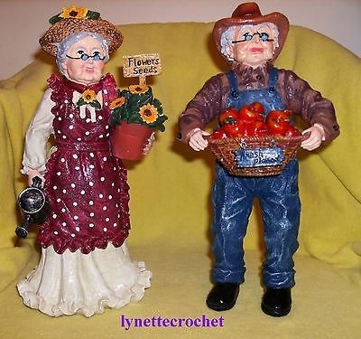   ornament~YARD~​statue~INDOOR/​OUTDOOR~garden​~12~NEW IN BOX