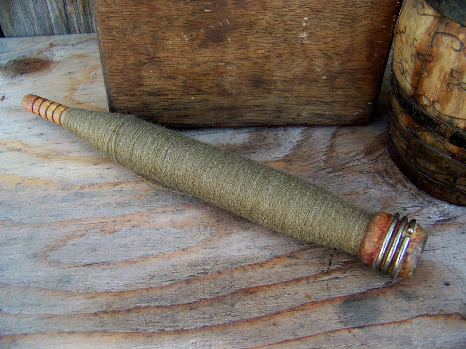 Vintage Antique Primitive Textile Bobbin w/Thread Olive