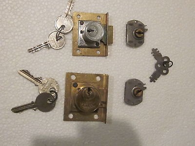 old locks for machines  side/front vender little duke wood back door 