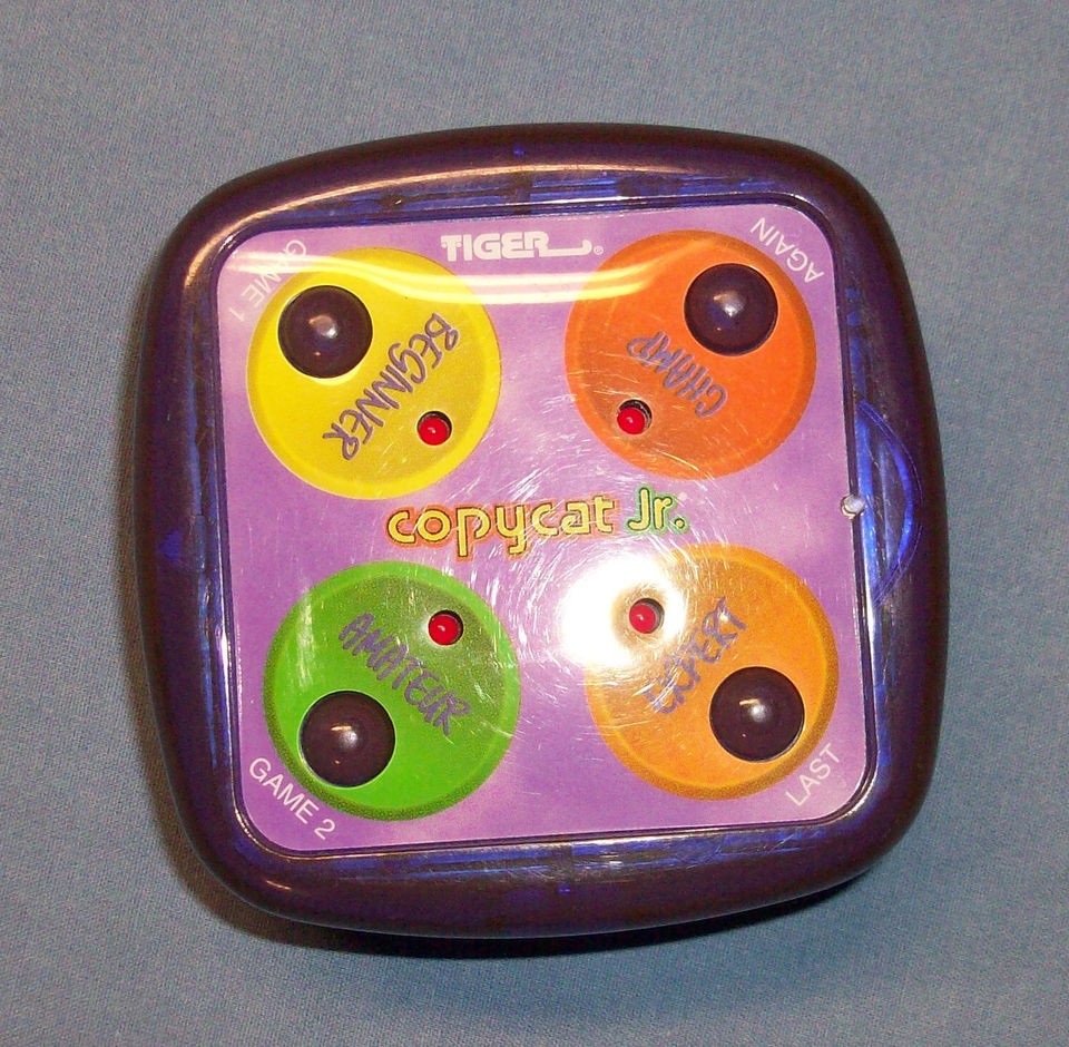   1996 COPYCAT JR Handheld Mini Simon Says Memory Travel Game Handheld