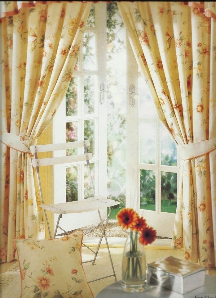 NEW fab ready made CHINTZ CURTAINS 46 x 54 / 66 x 72