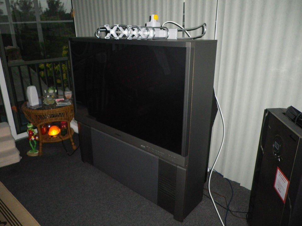 mitsubishi projection television in Televisions