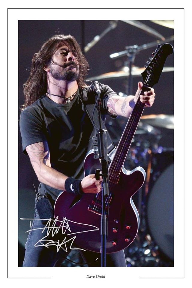 dave grohl autograph in Autographs Original