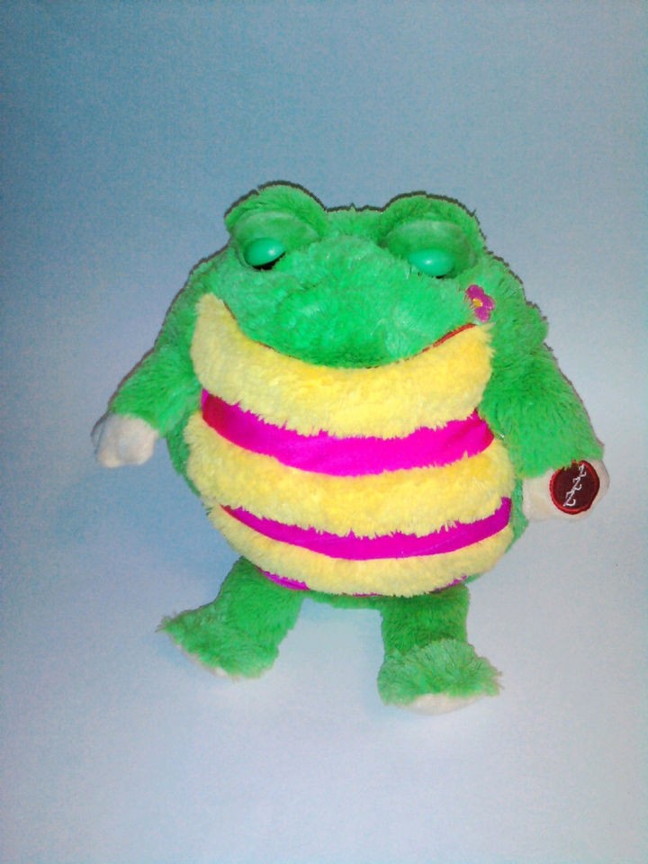   SNOOZEMS Ribbit SNORING Frog Plush BREATHING Toy Plush Lovey