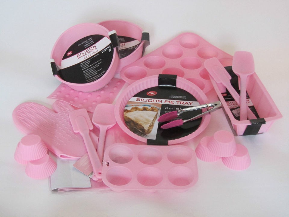   PINK BAKEWARE BAKING COOKING CUSTOMISED SET FREE MINI TONGS NEW