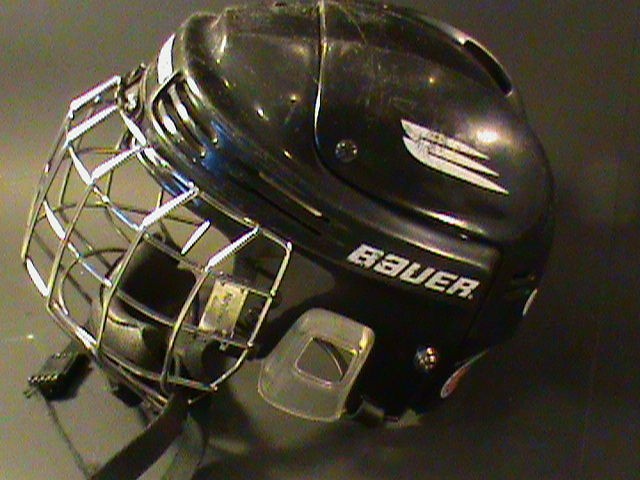 Bauer HH4000XS Youth Hockey Helmet with Cage & Chin Strap BLACK