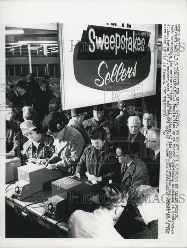   Photo Lines At Ticket Dispensing Machines Rockingham Park Lottery