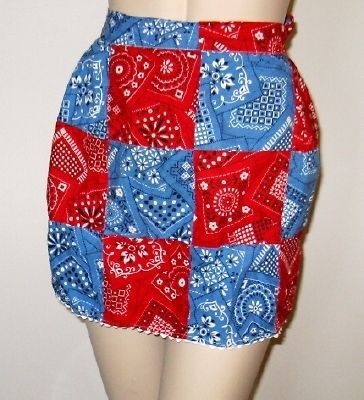 VTG 60s RED & BLUE PATCHWORK BANDANA COUNTRY GIRL HALF APRON